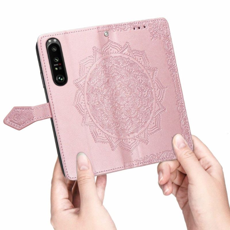 Flip Case Für Sony Xperia 1 III Relief-mandala